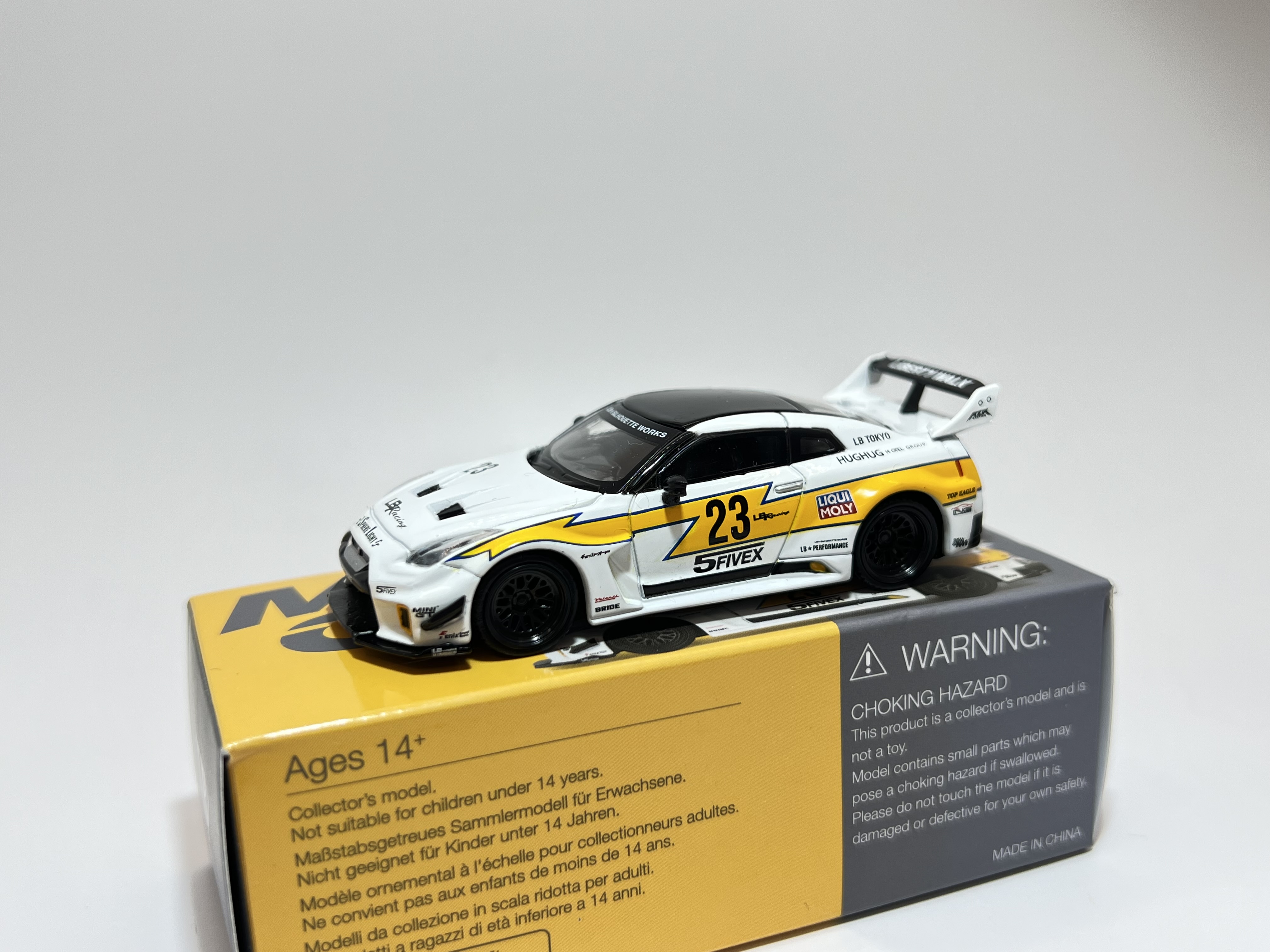Mini GT 528 - LB-Sihouette Works GT Nissan R35 GT-R LBWK LB Racing