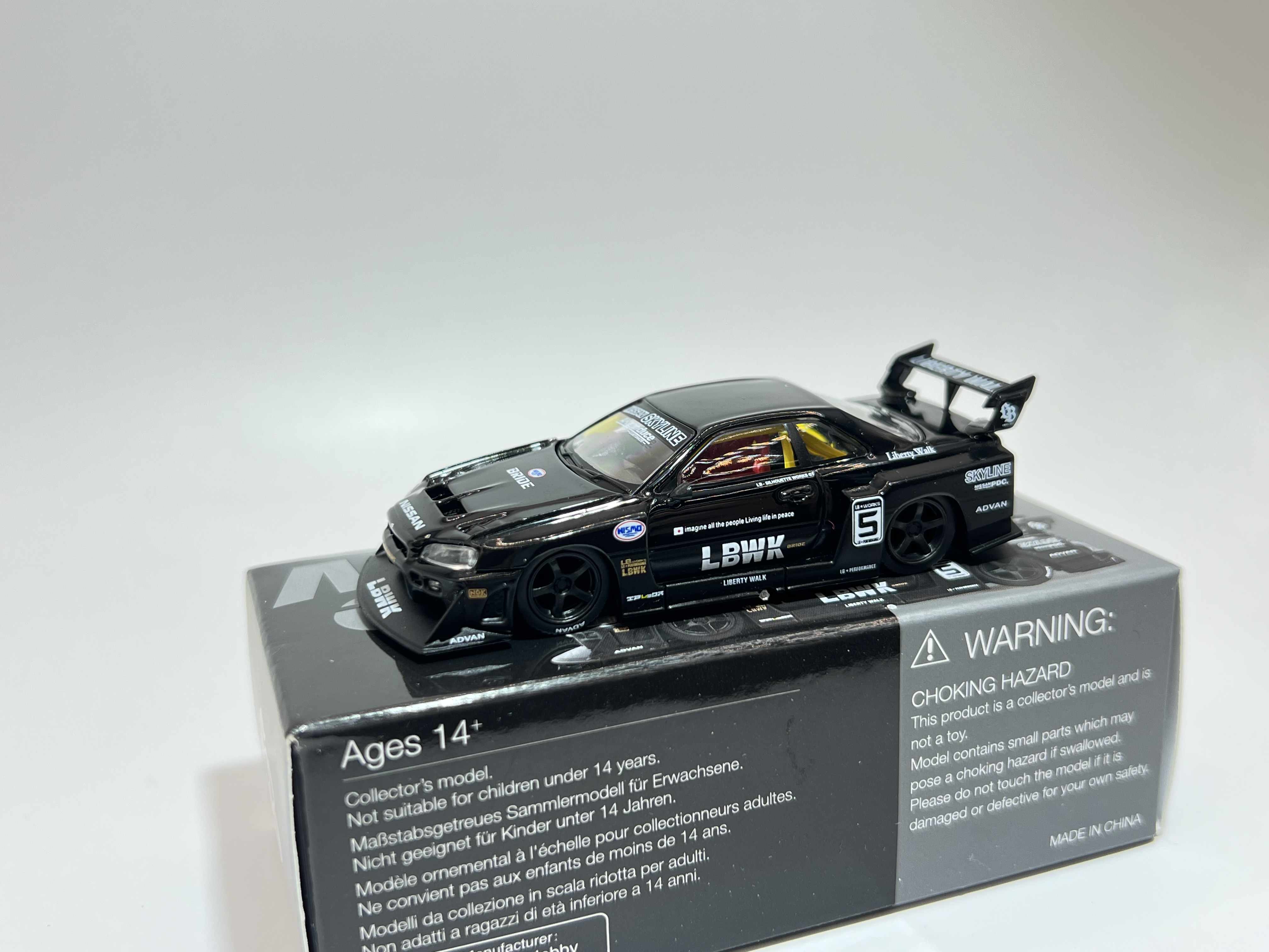 Mini GT 844 - Nissan LB-ER34 Super Silhouette Skyline LBWK Black