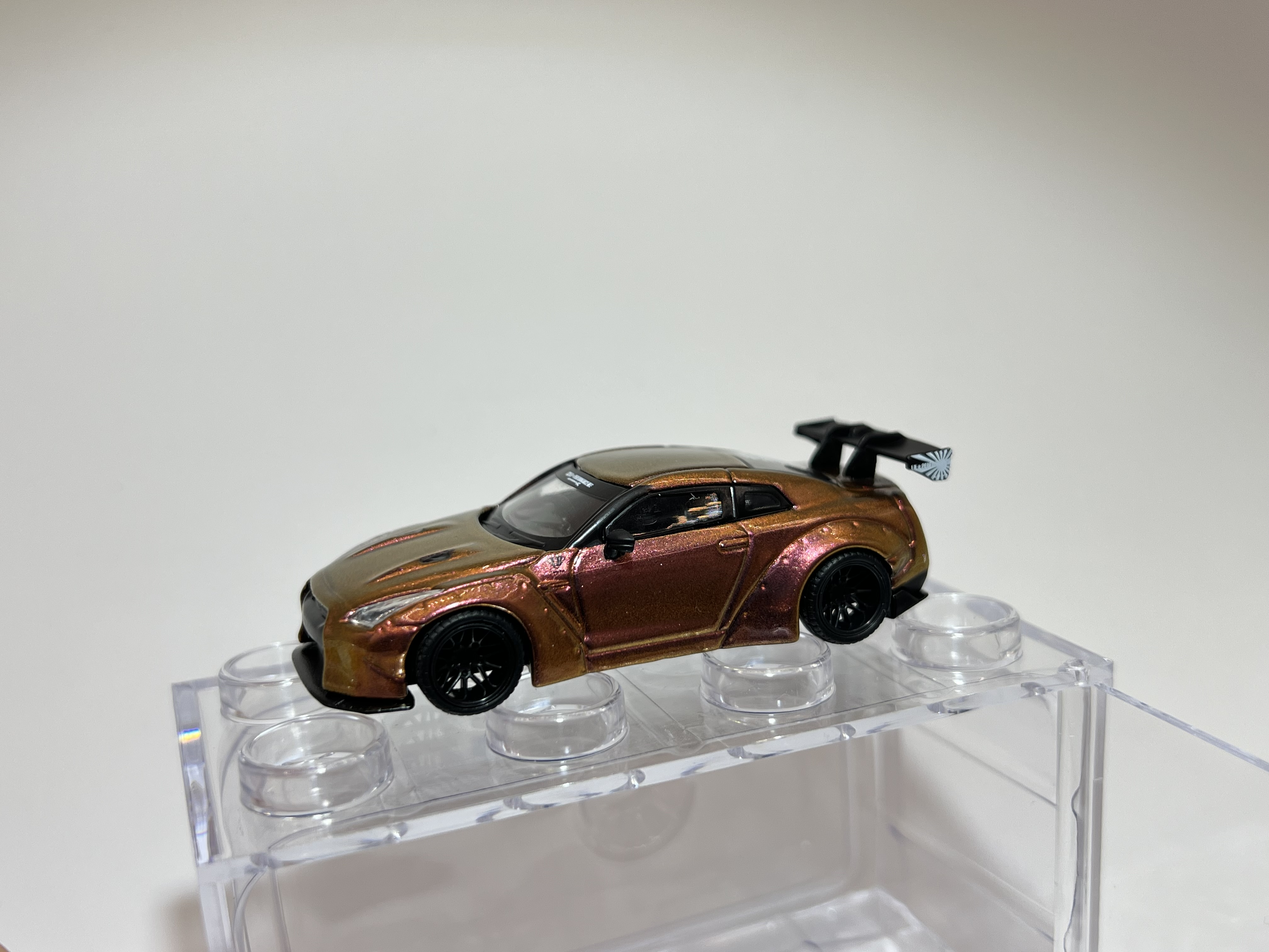 Mini GT 33 - LB Works Nissan GT-R R35 LBWK Magic Bronze, Hong Kong Exclusive
