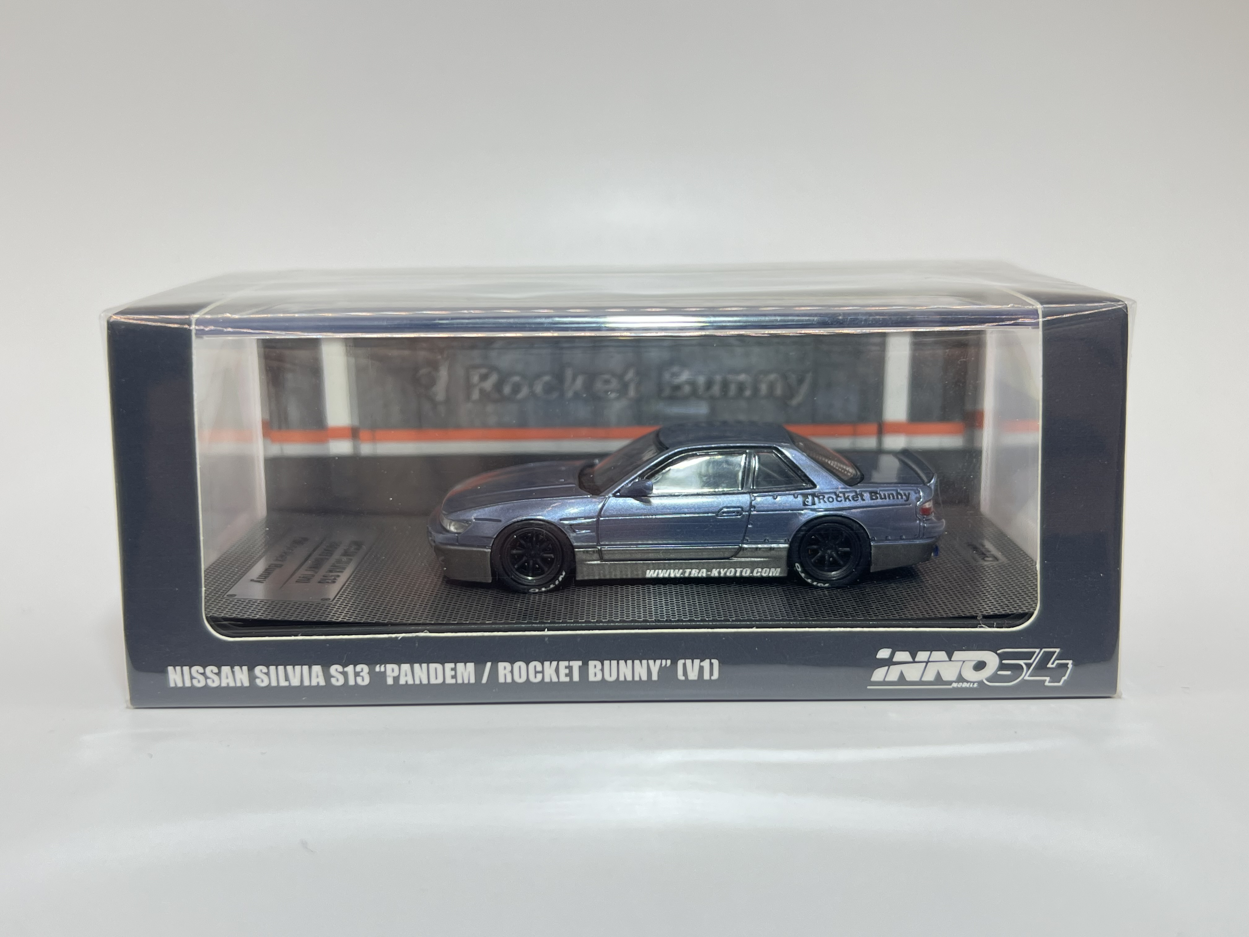 Inno64 - Nissan Silvia S13 V1 "Pandem / Rocket Bunny" 2-Tones Blue / Grey Metallic