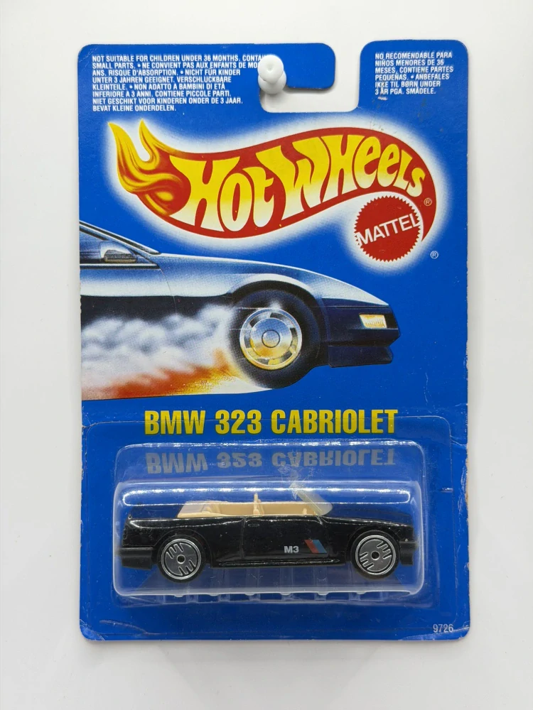Hot Wheels BMW E30 323 Cabriolet Black - POMAČKANÁ KARTA