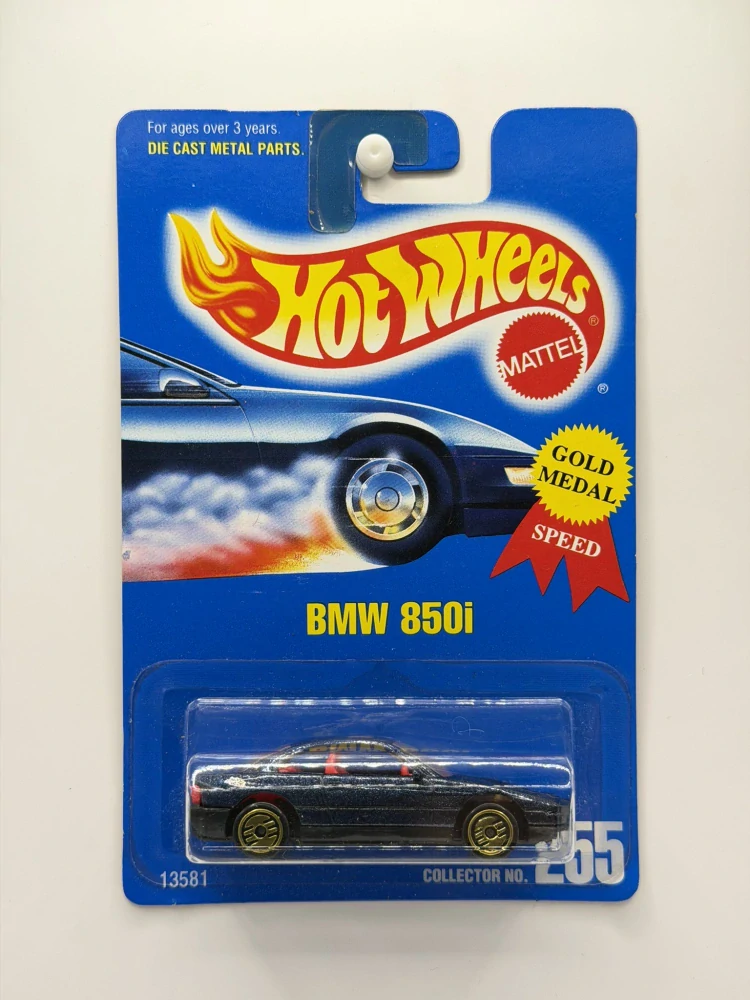 Hot Wheels BMW 850i Blue