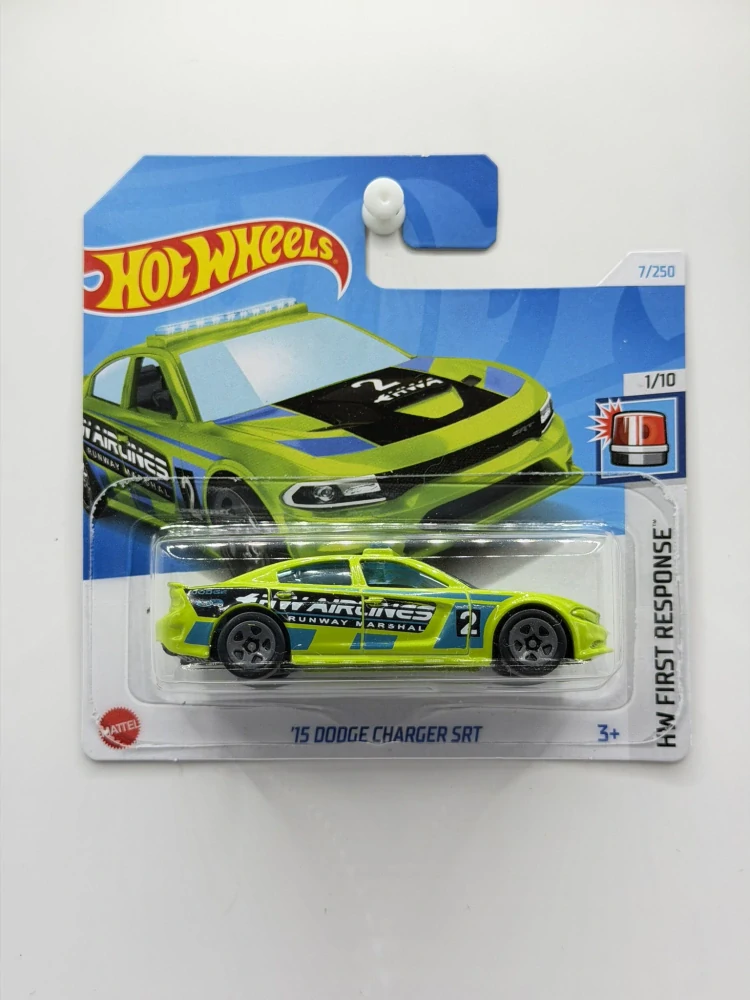 Hot Wheels ´15 Dodge Charger SRT Green