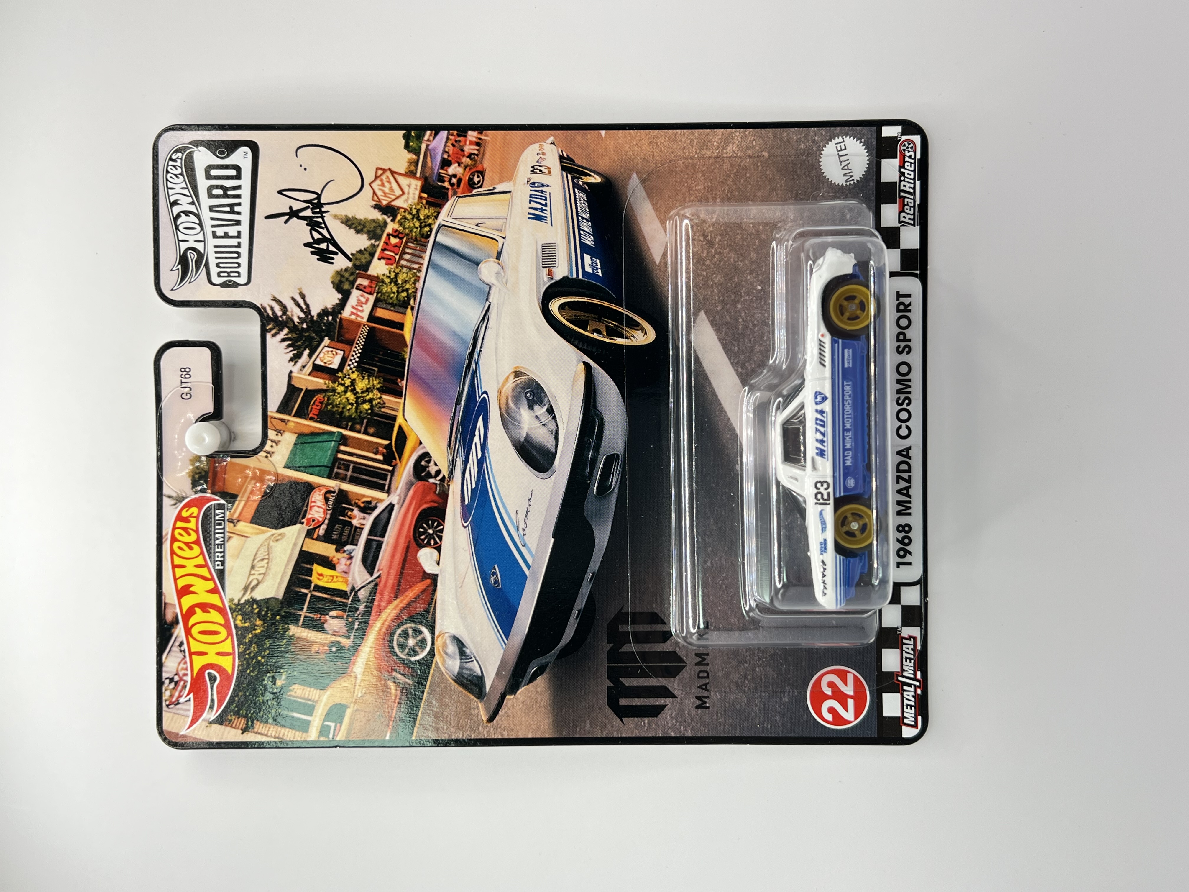 Hot Wheels Premium 1968 Mazda Cosmo Sport Boulevard 22