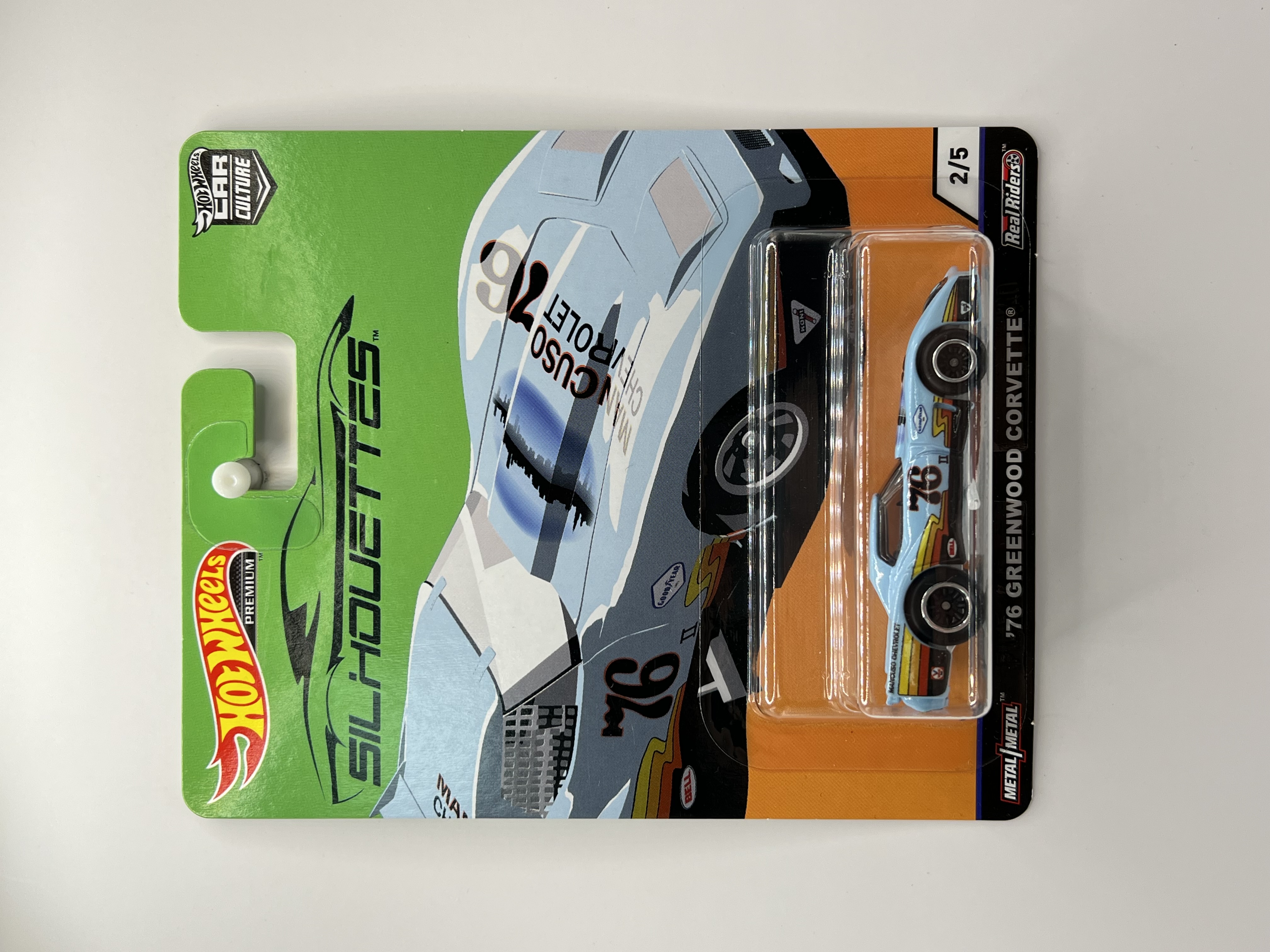 Hot Wheels Premium '76 Greenwood Corvette Silhouettes 2/5