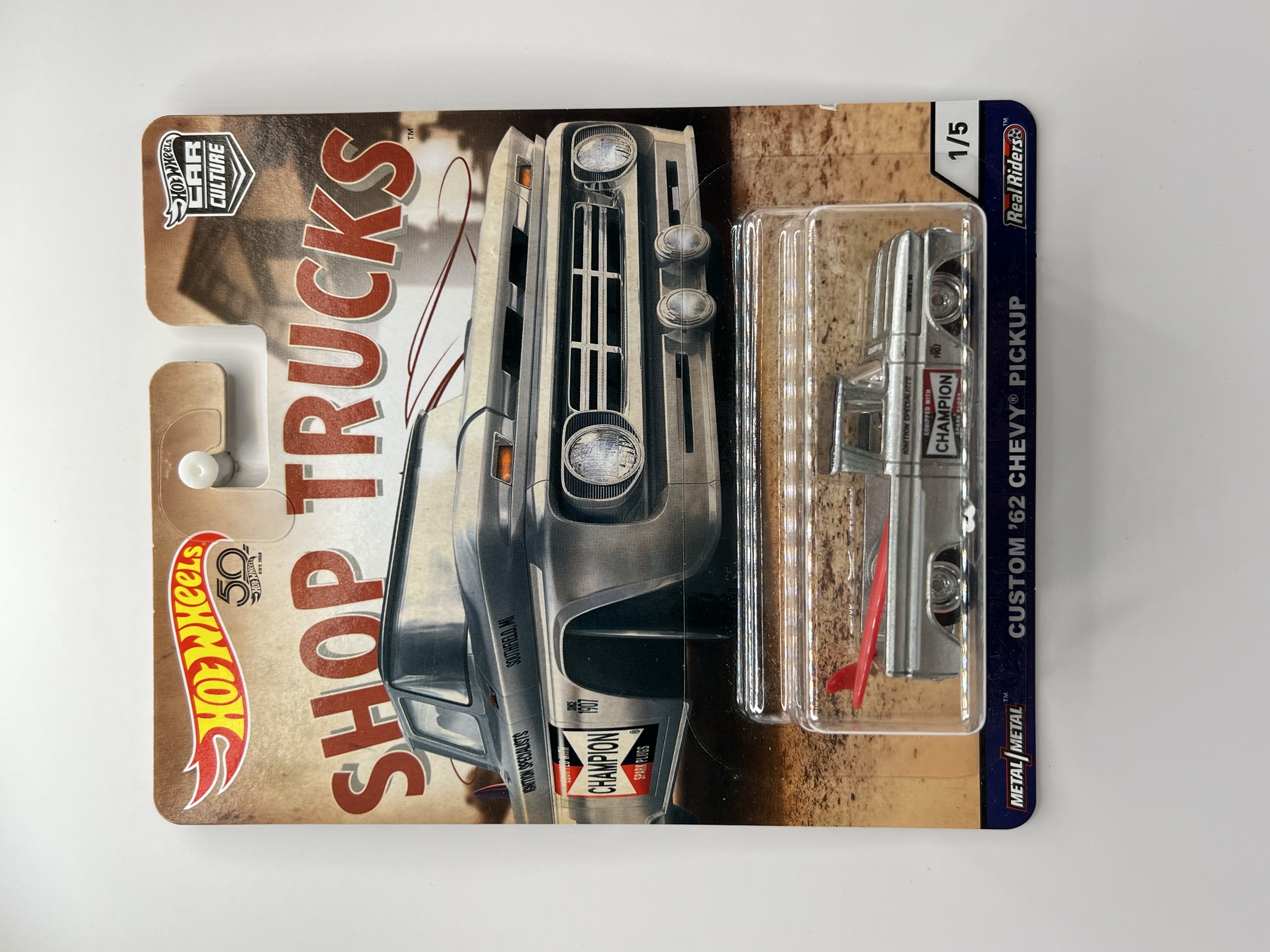 Hot Wheels Premium Custom '62 Chevy Pickup Shop Trucks 1/5
