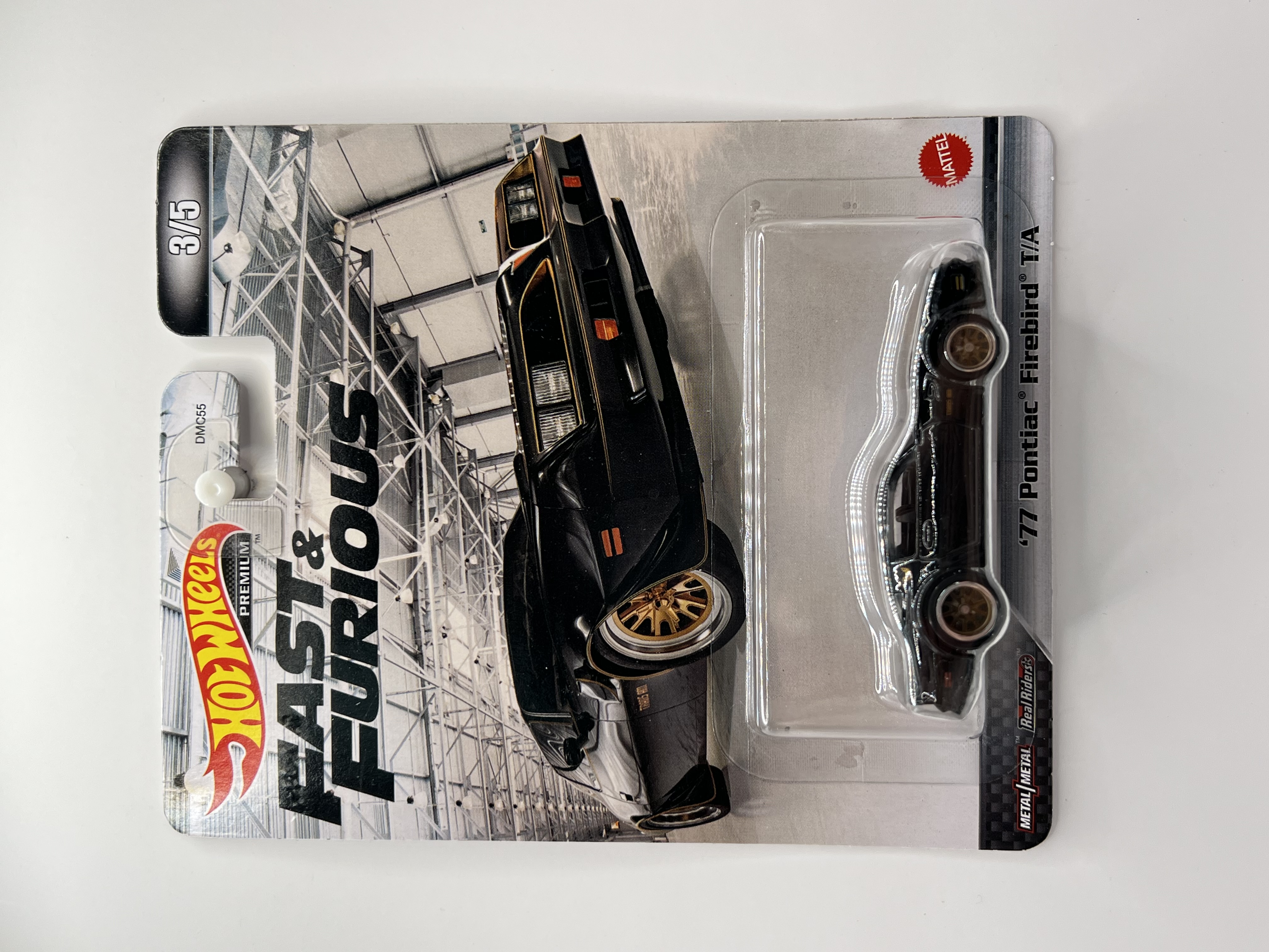 Hot Wheels Premium '77 Pontiac Firebird T/A Fast & Furious 3/5