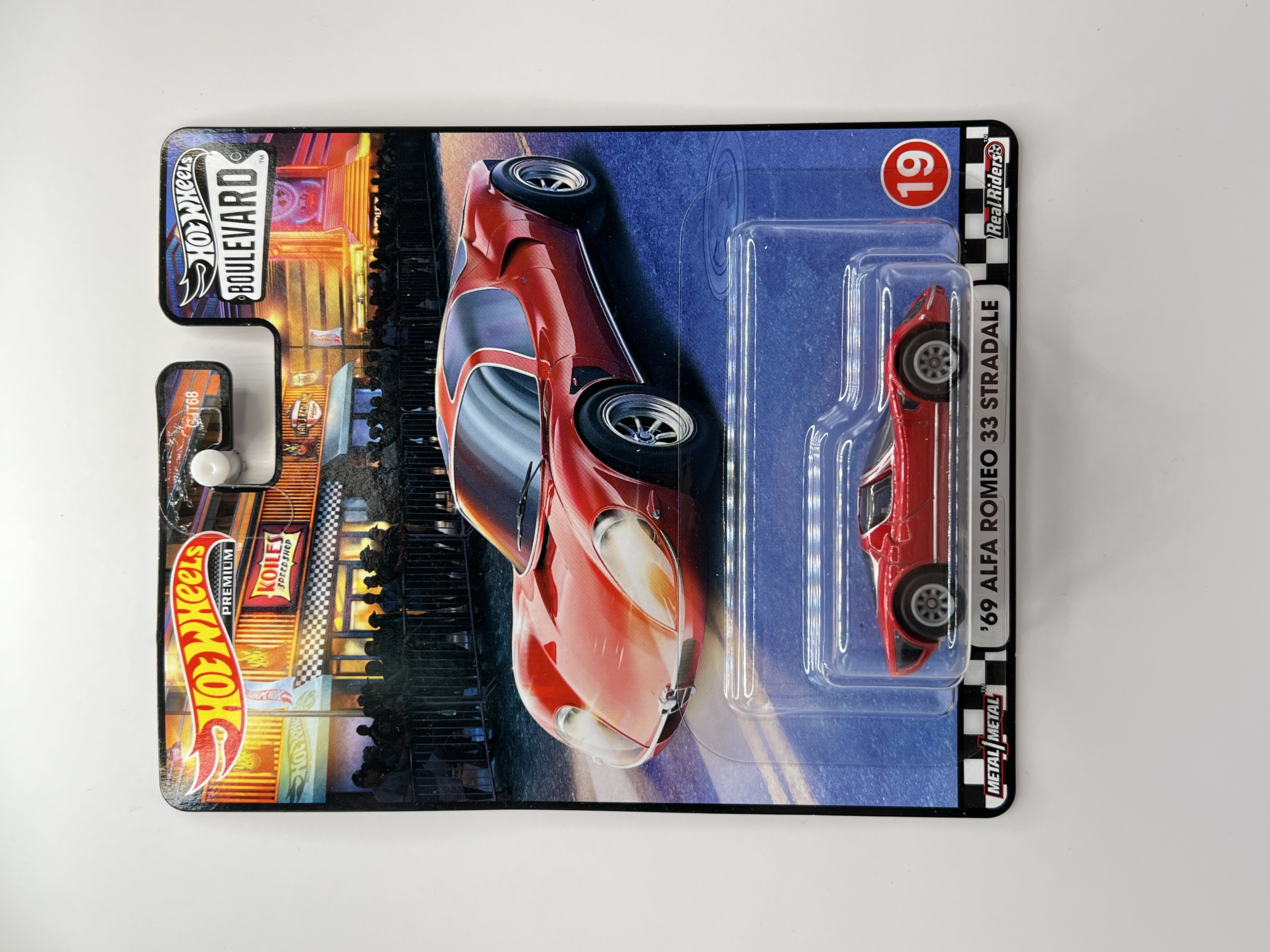 Hot Wheels Premium '69 Alfa Romeo 33 Stradale Boulevard 19