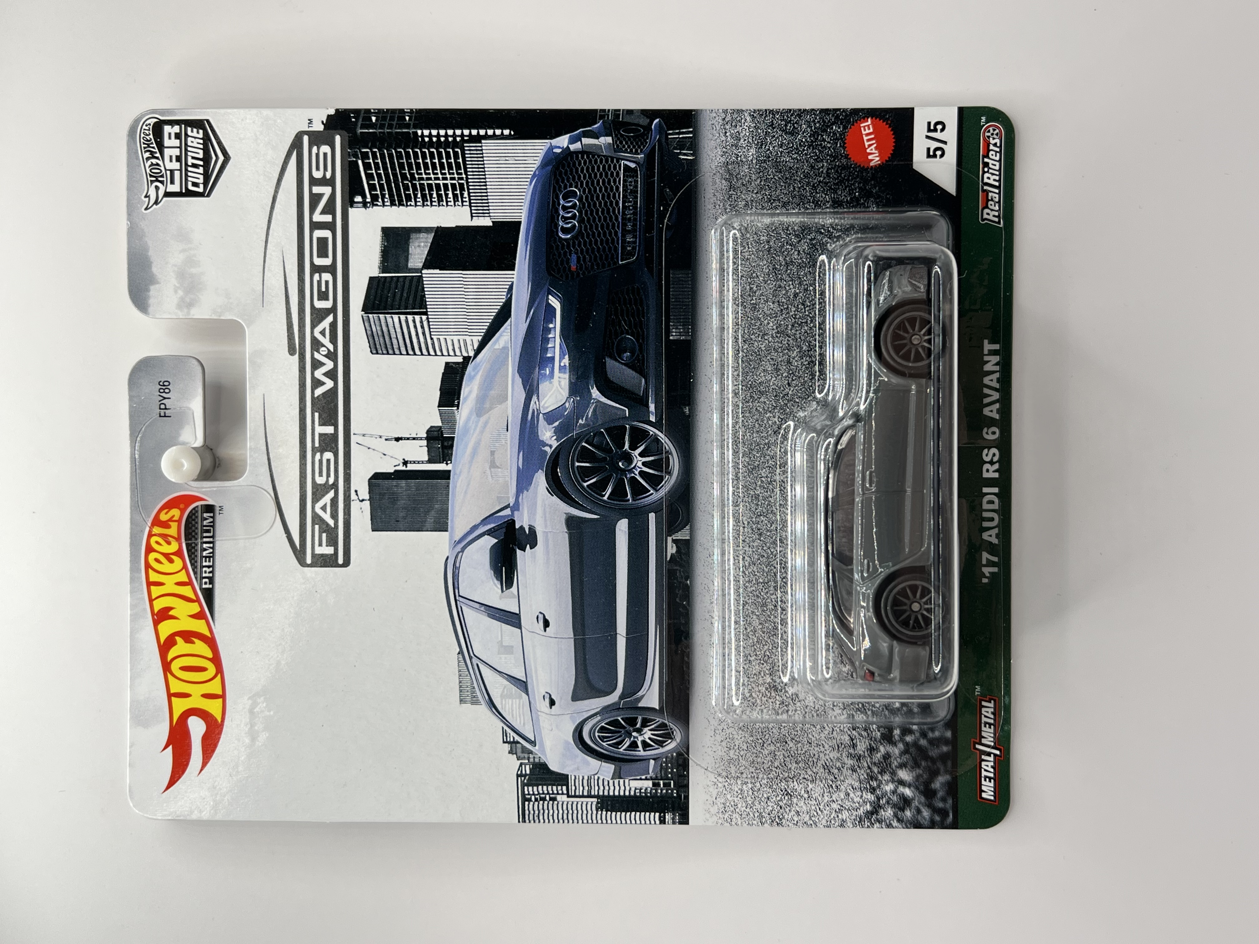 Hot Wheels Premium '17 Audi RS6 Avant Fast Wagons 5/5