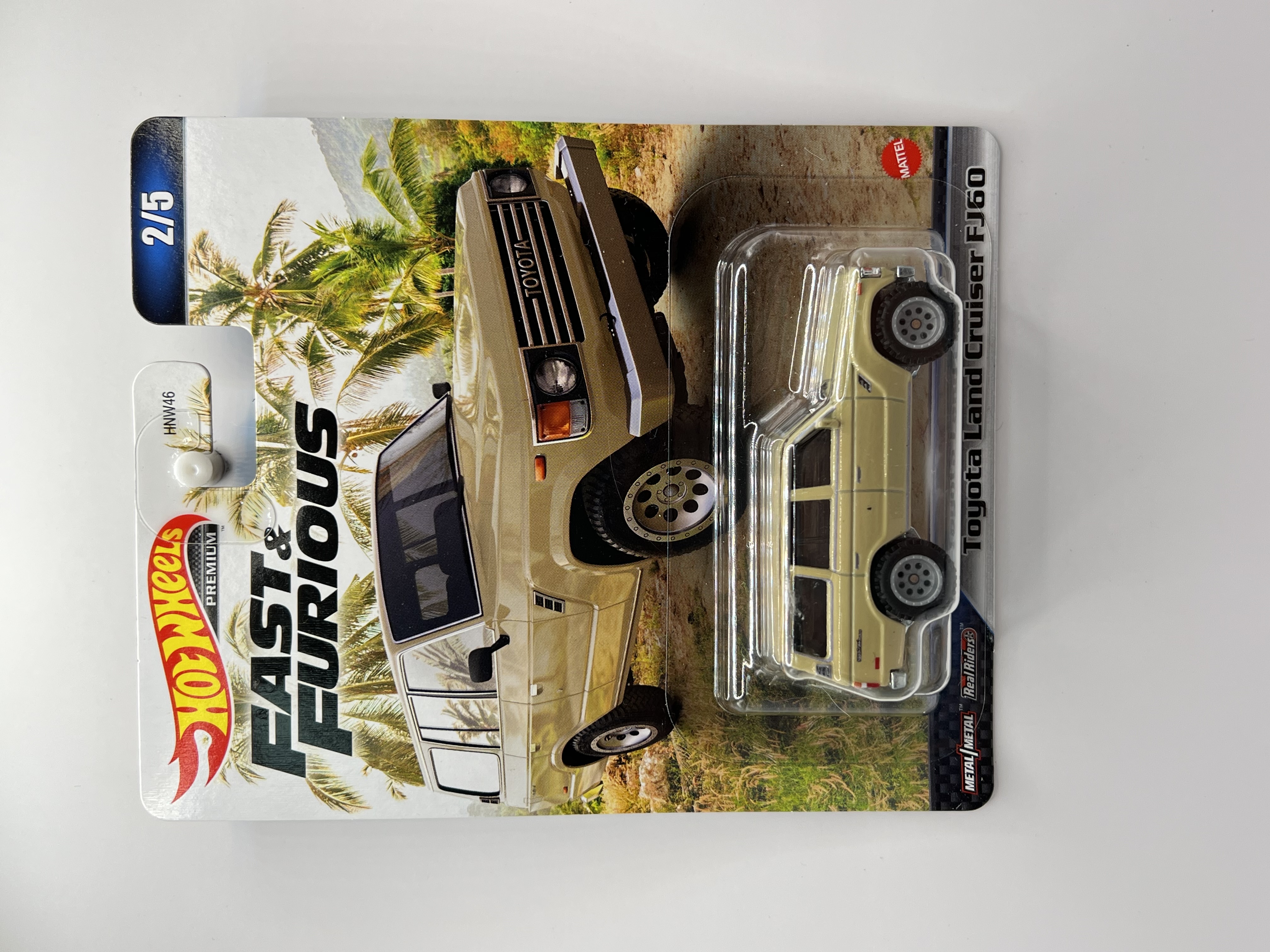 Hot Wheels Premium Toyota Land Cruiser FJ60 Fast & Furious 2/5