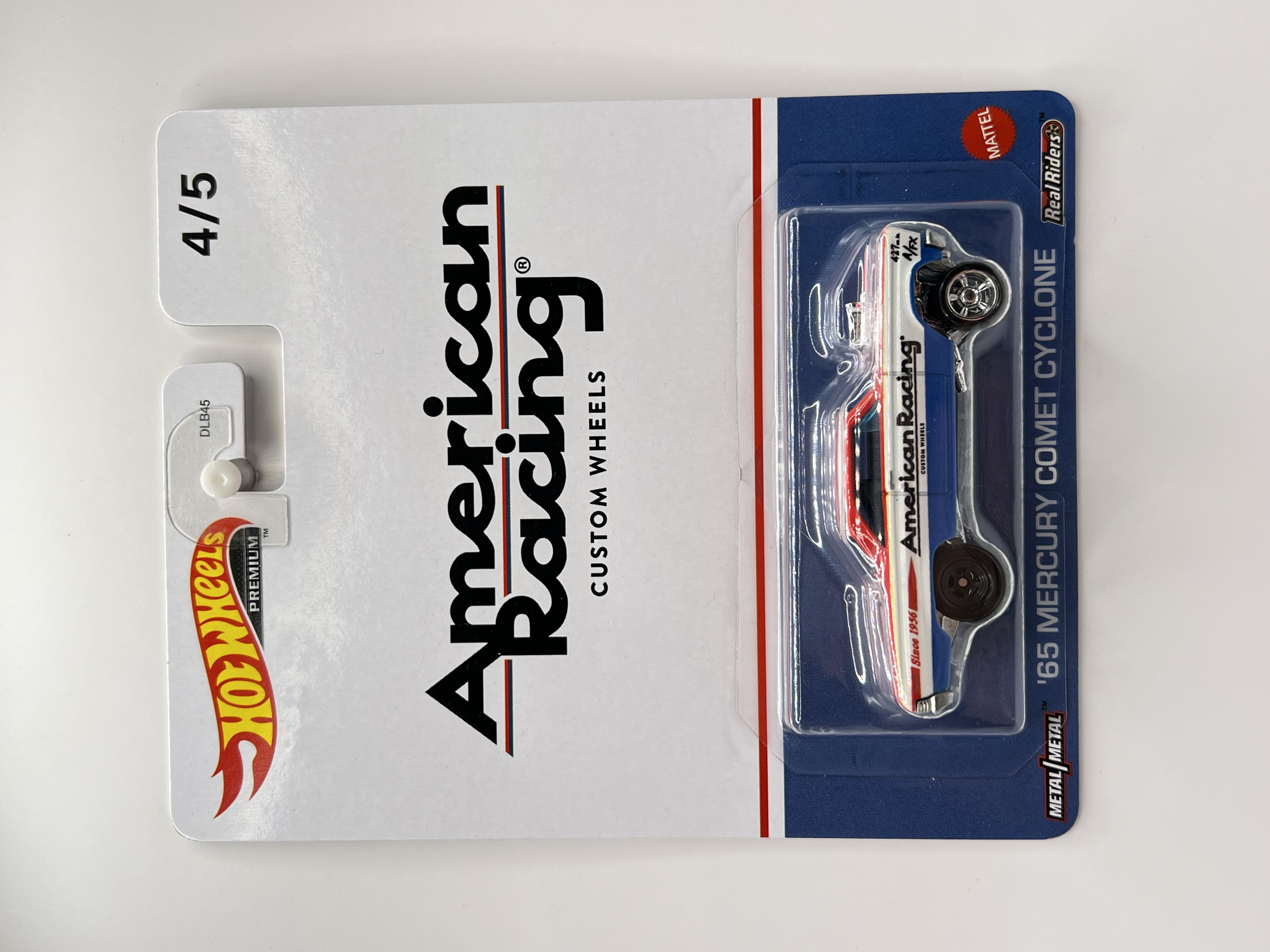 Hot Wheels Premium '65 Mercury Comet Cyclone American Racing 4/5