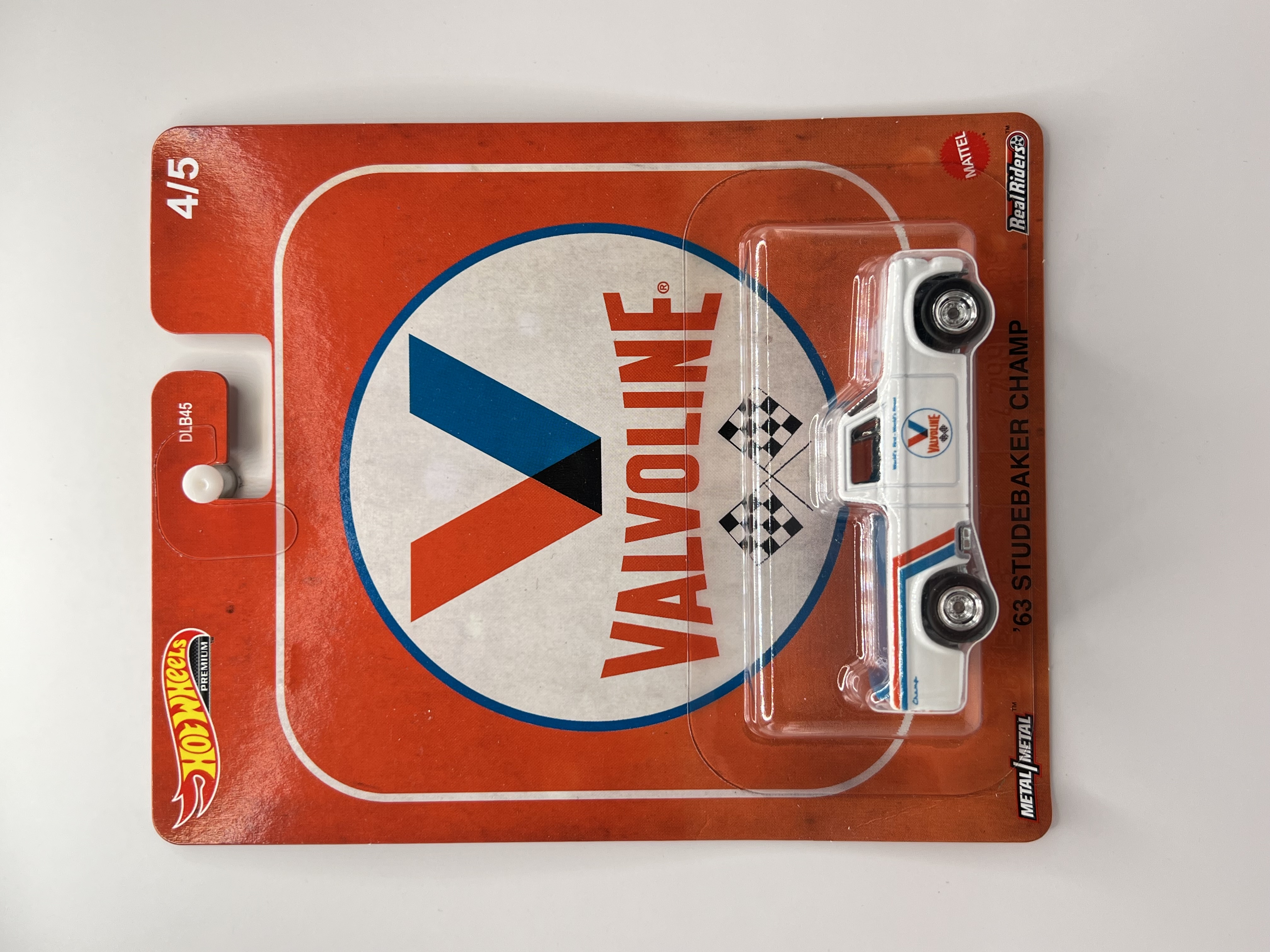 Hot Wheels Premium '63 Studebaker Champ Valvoline 4/5
