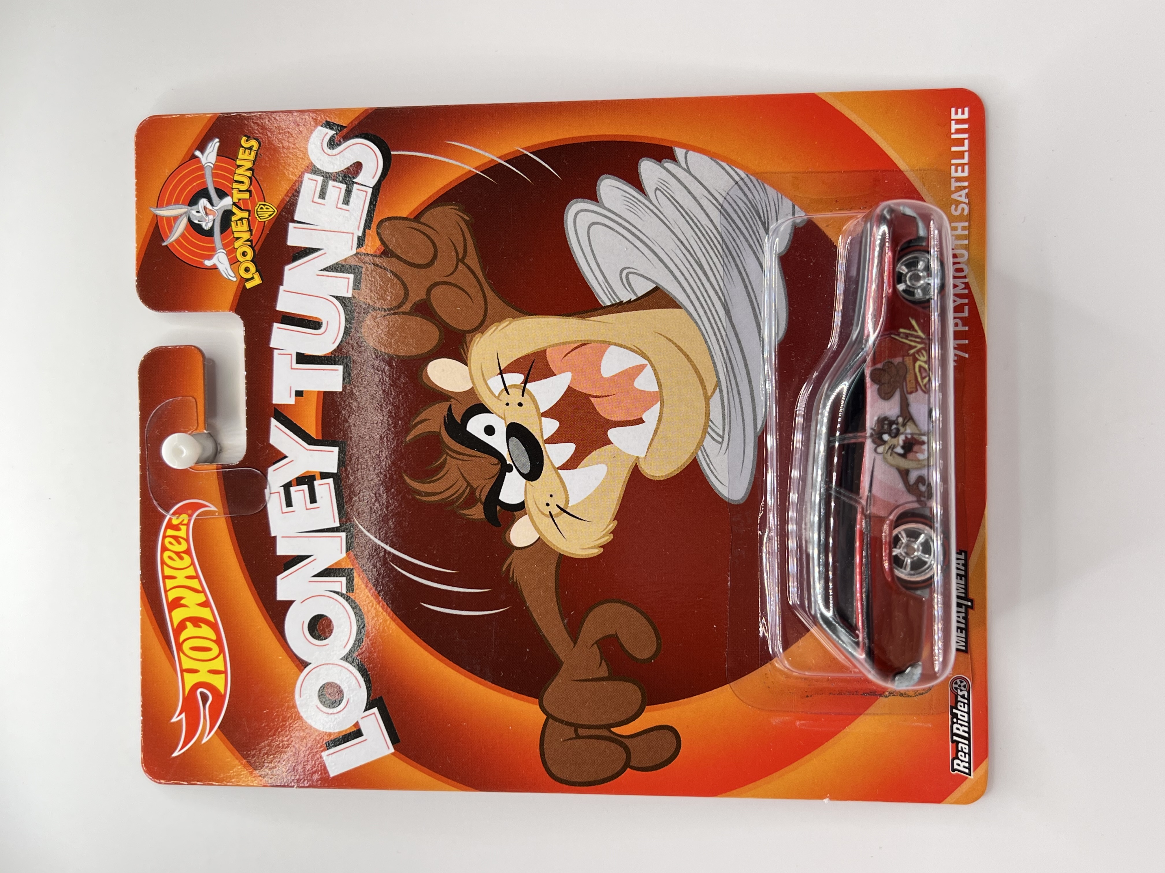 Hot Wheels Premium '71 Plymouth Satellite Looney Tunes