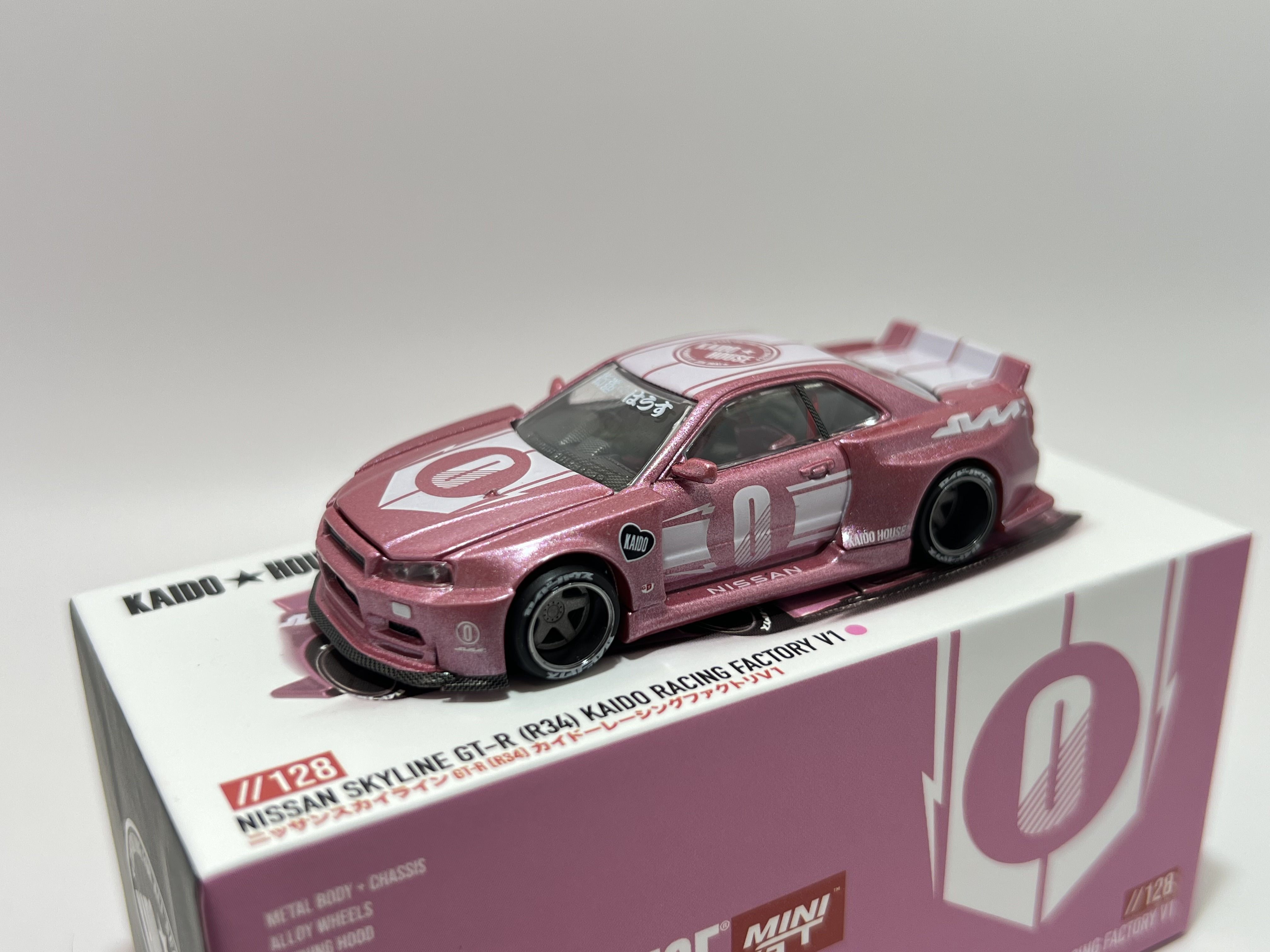 Kaido House 128 - Nissan Skyline GT-R (R34) Kaido Racing Factory V1
