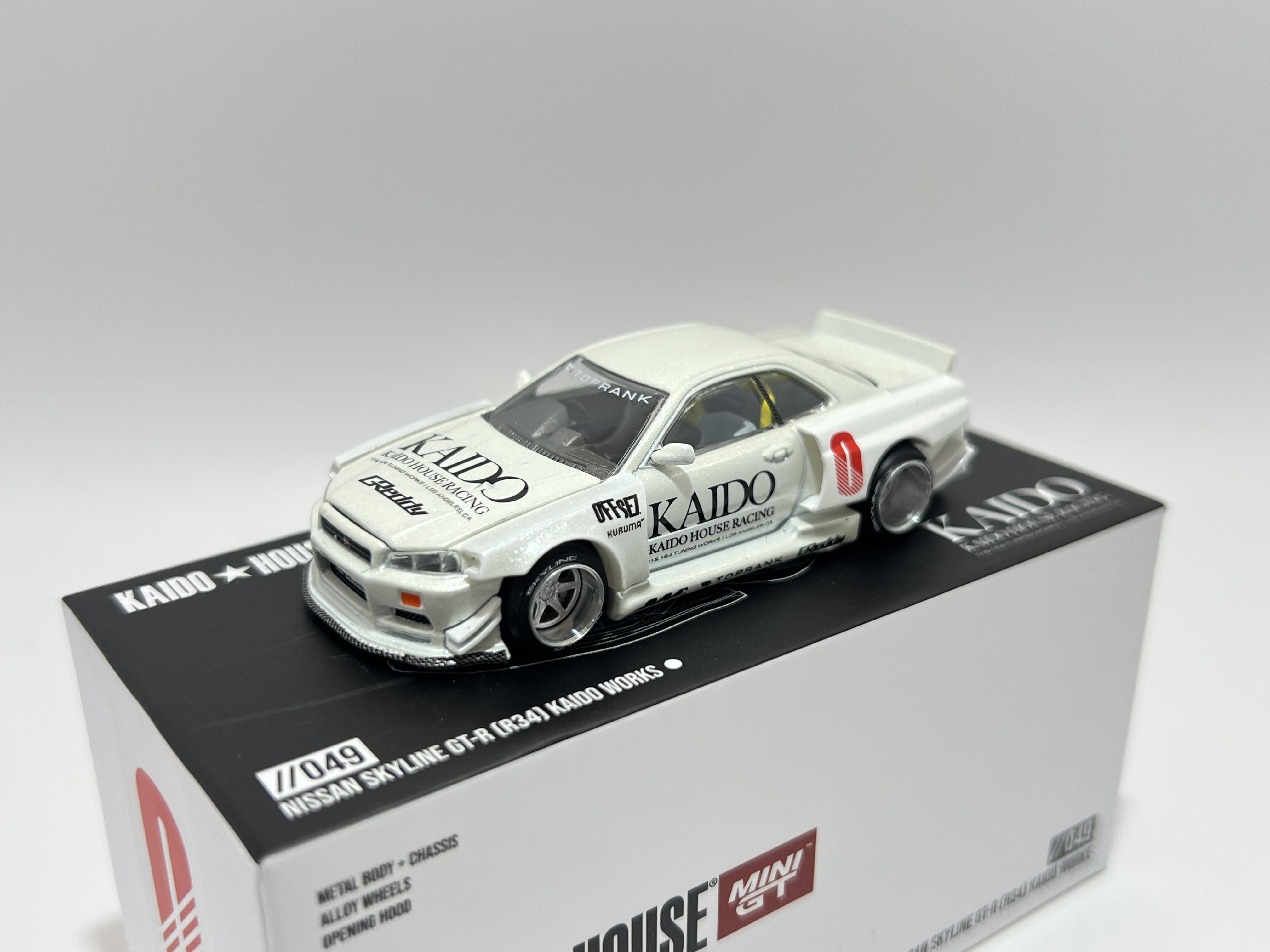 Kaido House 049 - Nissan Skyline GT-R (R34) Kaido Works V2