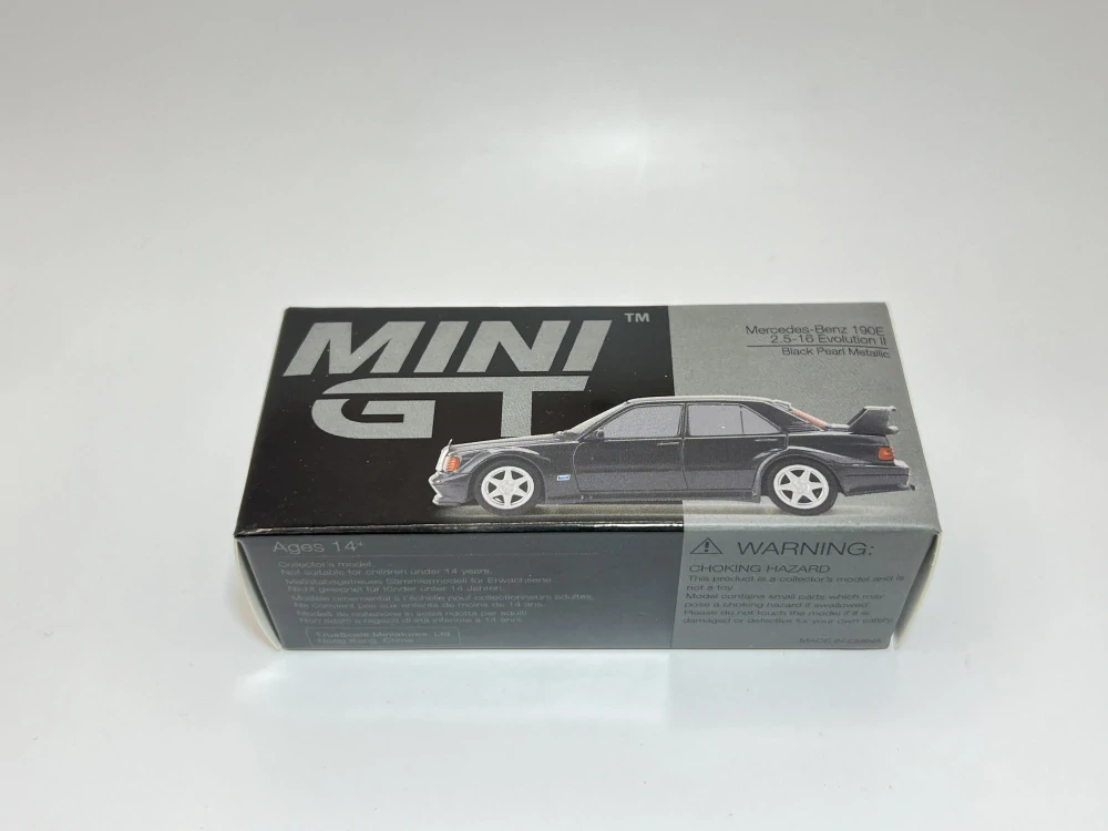 Mini GT 164 - Mercedes-Benz 190E 2.5-16 Evolution II Black Pearl Metallic