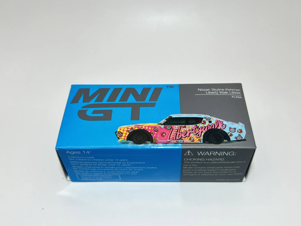 Mini GT 698 - Nissan Skyline Kenmeri Liberty Walk LBWK KUMA