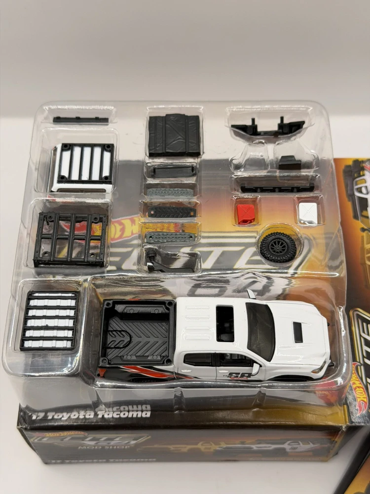 Hot Wheels ELITE64 Mod Shop ´17 Toyota Tacoma