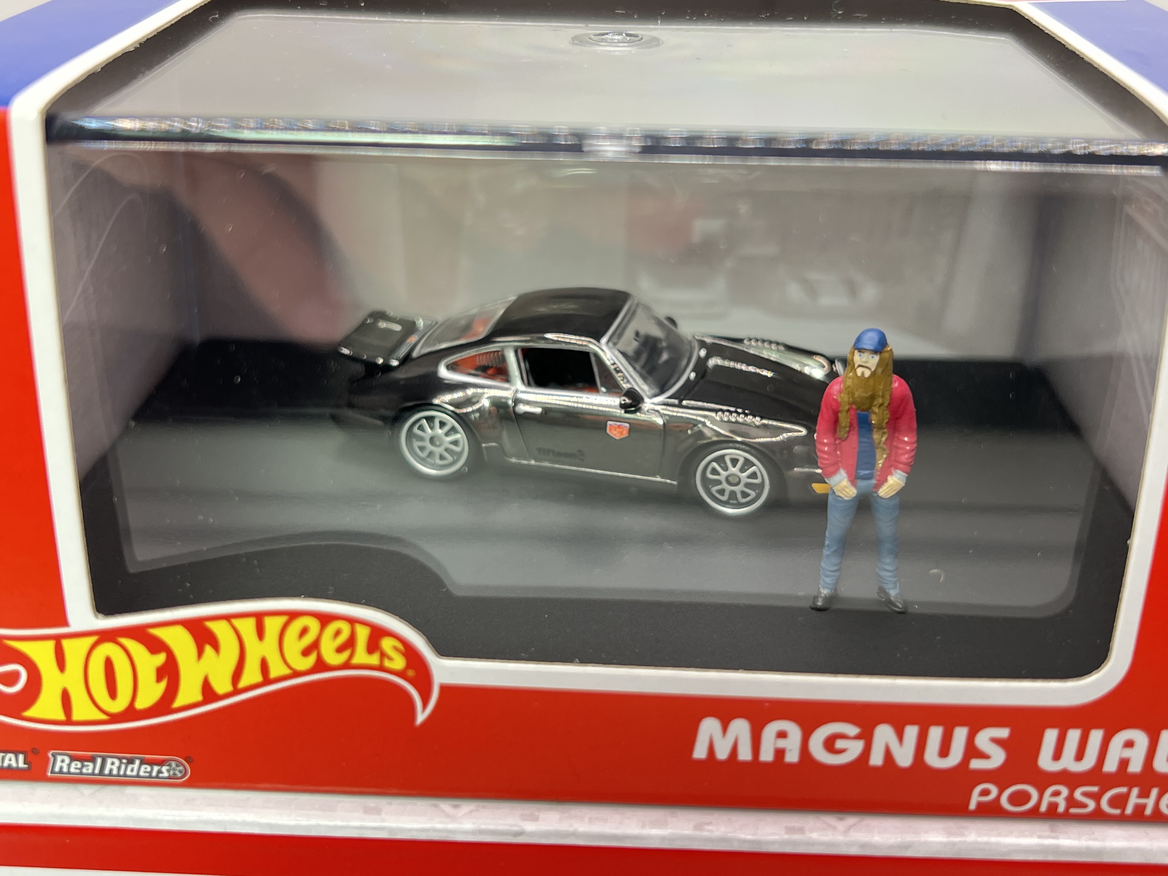 Hot Wheels RLC Diorama Magnus Walker Porsche 964