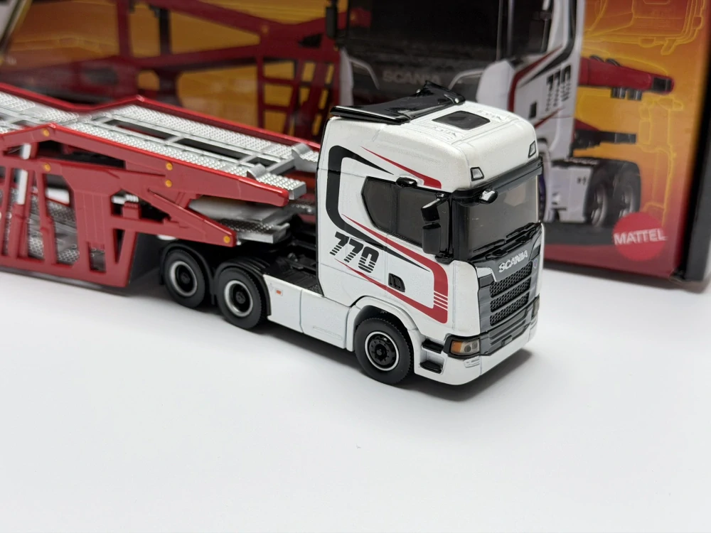 Hot Wheels ELITE64 Scania 770 S