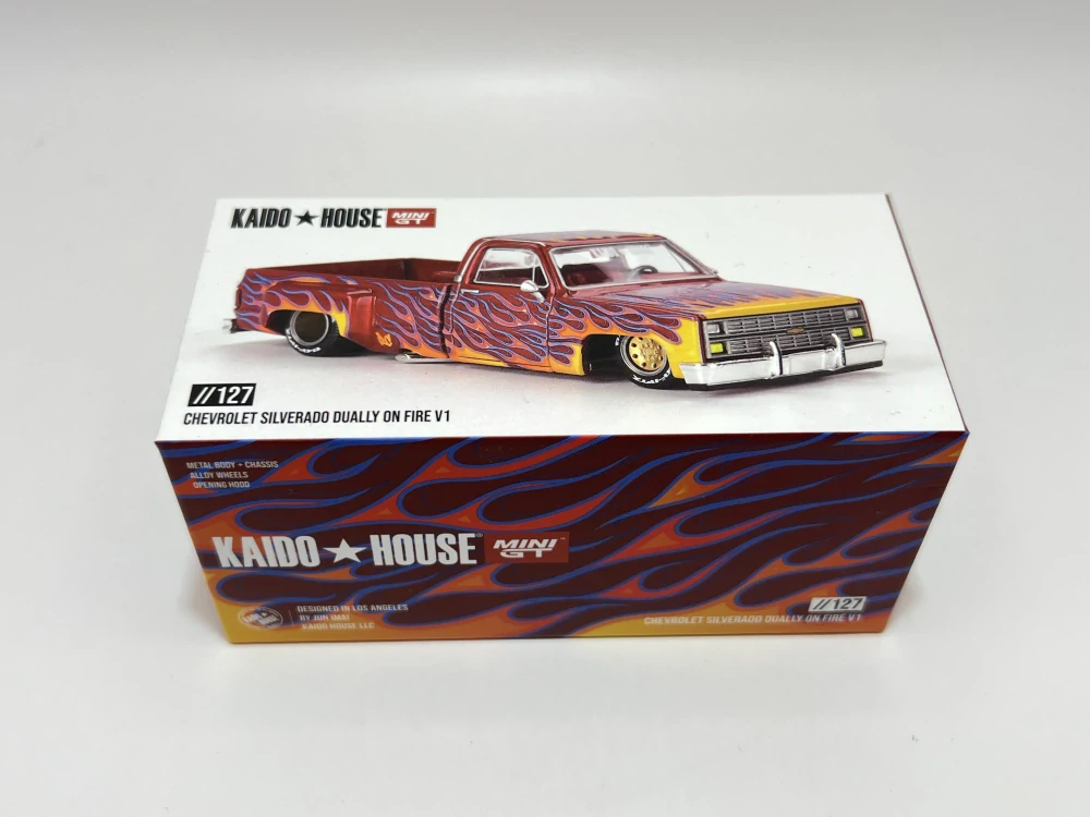 Kaido House 127 - Chevrolet Silverado Dually On Fire V1