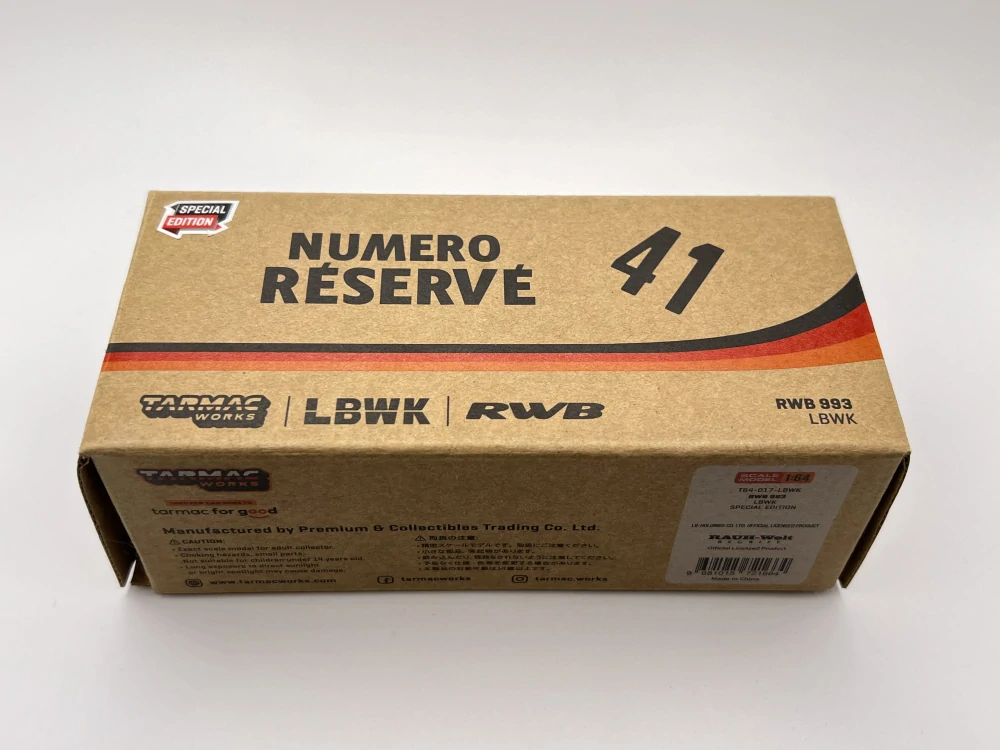 Tarmac Works - Nissan GT-R Nismo R35 GT3 Super Taikyu Series 2019