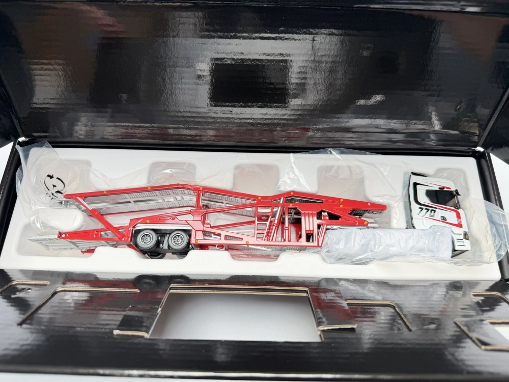 Hot Wheels ELITE64 Scania 770 S