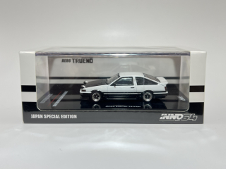 Inno64 - Toyota Sprinter Trueno AE86 White / Black