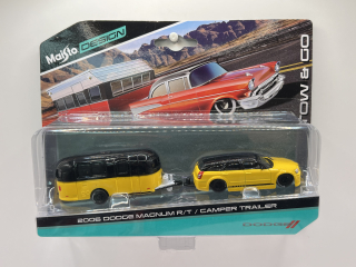 Maisto - Tow & Go 2006 Dodge Magnum R/T / Camper Trailer