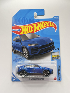 Hot Wheels '17 Lamborghini Urus Blue