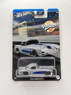 Hot Wheels 1962 Corvette Vintage Racing Club 1/5
