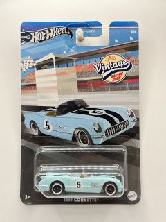 Hot Wheels 1955 Corvette Vintage Racing Club 2/6