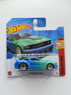 Hot Wheels ´07 Ford Mustang Falken