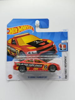 Hot Wheels ´15 Dodge Charger SRT Red