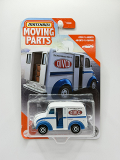 MATCHBOX - Moving Parts Divco Milk Truck