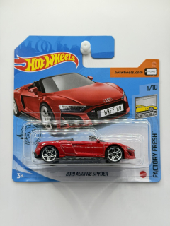 Hot Wheels 2019 Audi R8 Spyder Red