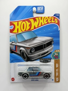Hot Wheels BMW 2002 ZAMAC 2025 - LOM NA HÁČKU