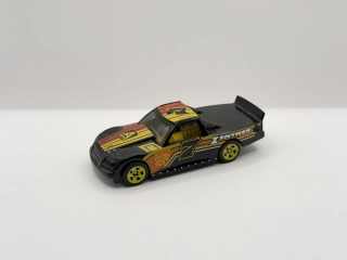 Hot Wheels Circle Trucker Black - LOOSE