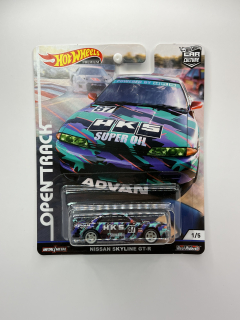 Hot Wheels Premium Nissan Skyline GT-R Open Track 1/5
