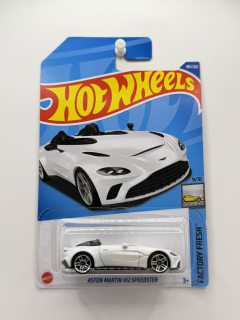 Hot Wheels Aston Martin V12 Speedster White