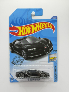 Hot Wheels ´16 Bugatti Chiron Black