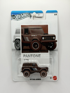Hot Wheels ´67 Ford Bronco PANTONE 6/6