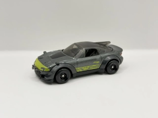 Hot Wheels Mazda MX-5 Miata - LOOSE
