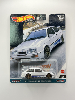Hot Wheels Premium '87 Ford Sierra Cosworth Canyon Warriors 2/5
