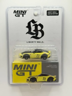 Mini GT 826 - Nissan Fairlady Z LBWK Store Exclusive Blister
