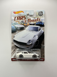 Hot Wheels Premium Custom Datsun 240Z Cars & Donuts 2/5