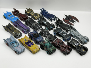 Hot Wheels 19 KS BATMAN SET - LOOSE