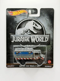 Hot Wheels Premium Mercedes-Benz Unimog U 1300 L Jurassic World