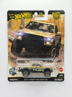 Hot Wheels Premium 2017 Ford F-150 Raptor HW Off Road 4/5
