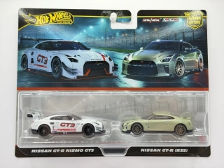 Hot Wheels Premium 2-Pack Nissan GT-R Nismo GT3, Nissan GT-R R35